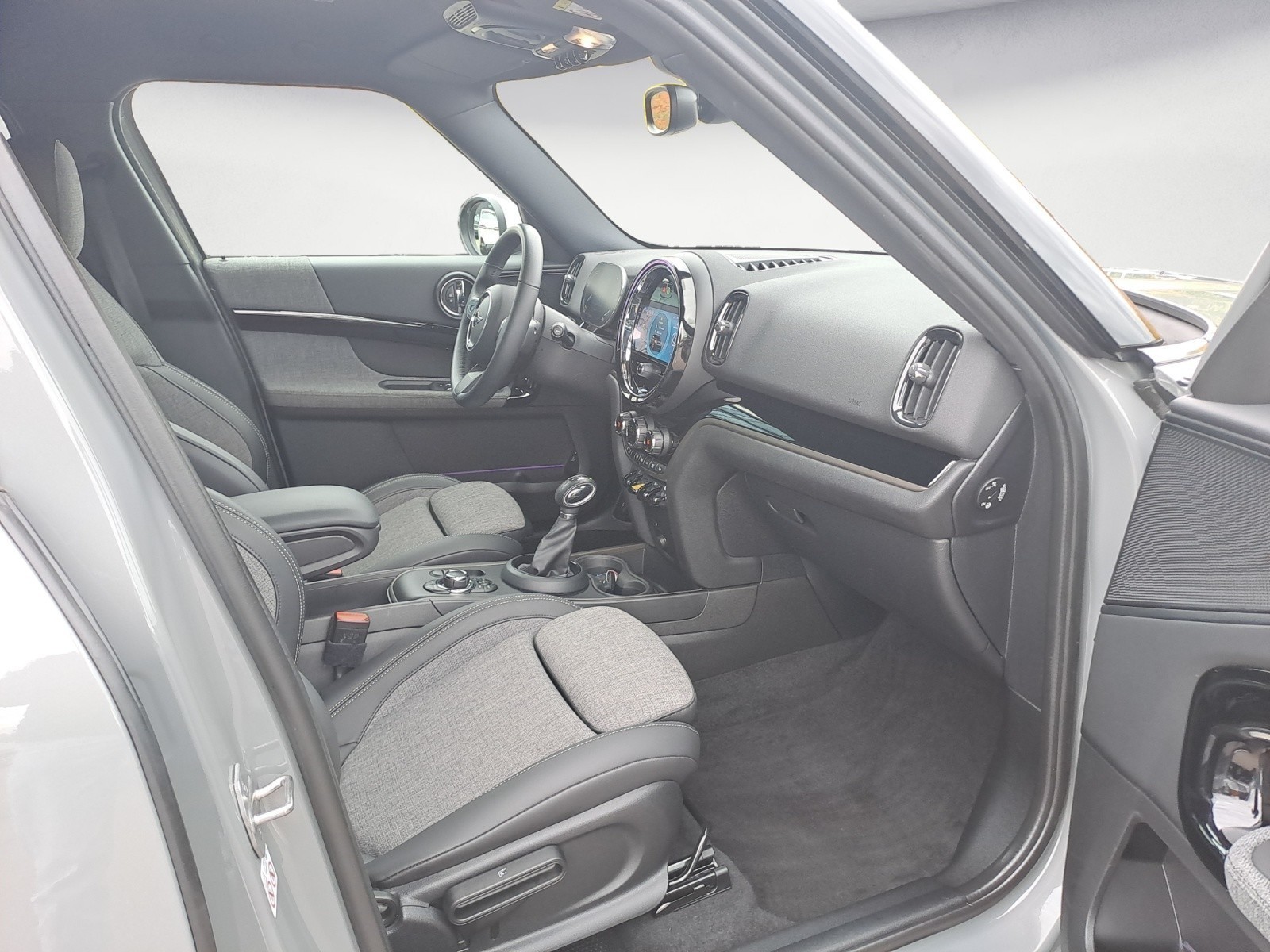 MINI - Countryman Cooper SE. ALL4 Classic Trim