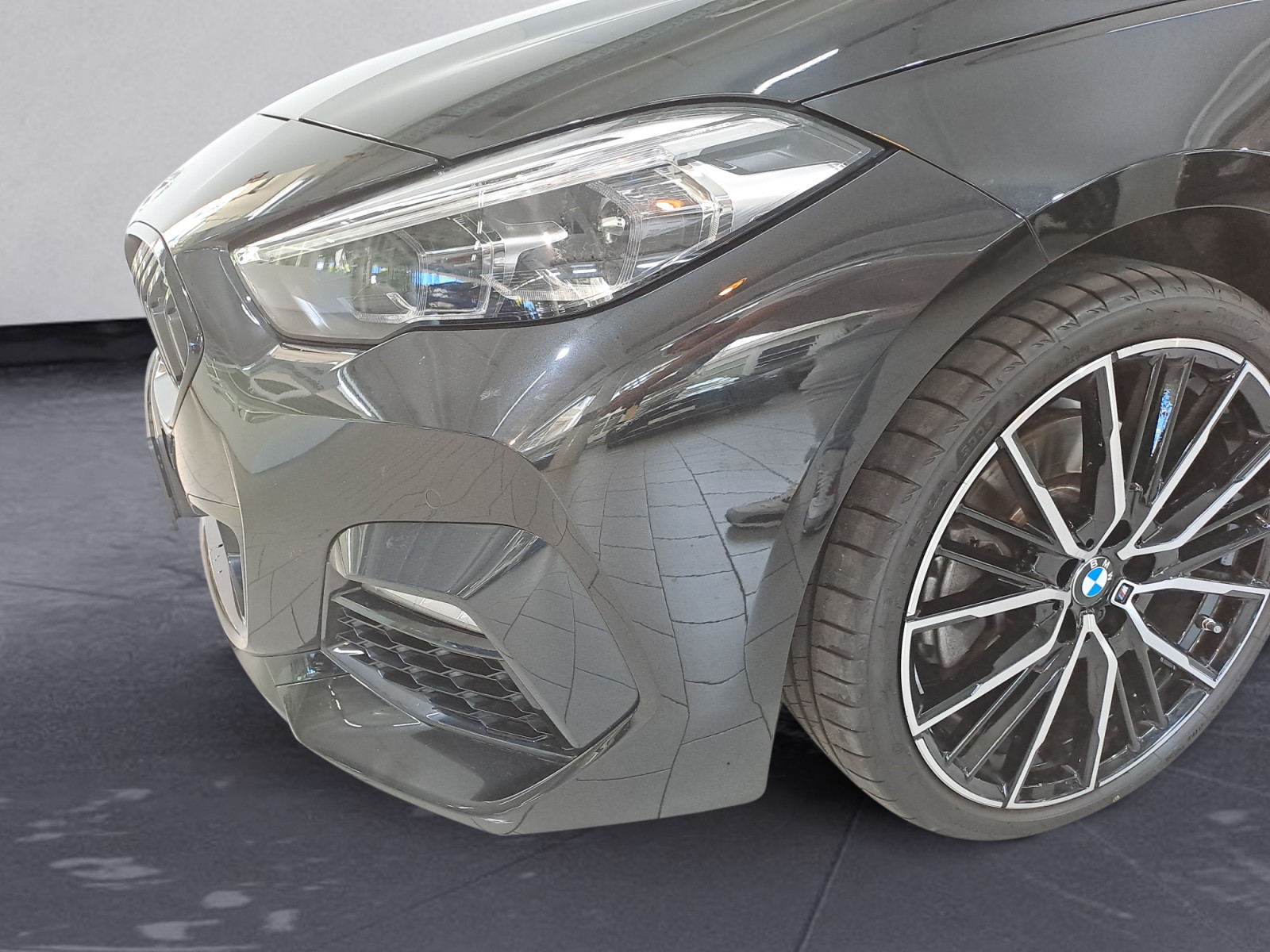 BMW - 220i Gran Coupe M Sport