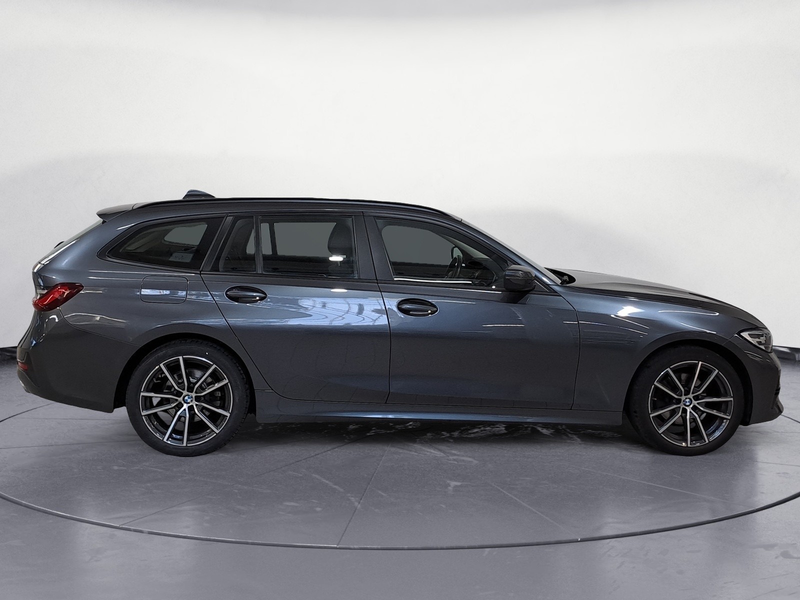 BMW - 320d xDrive Touring Automatic