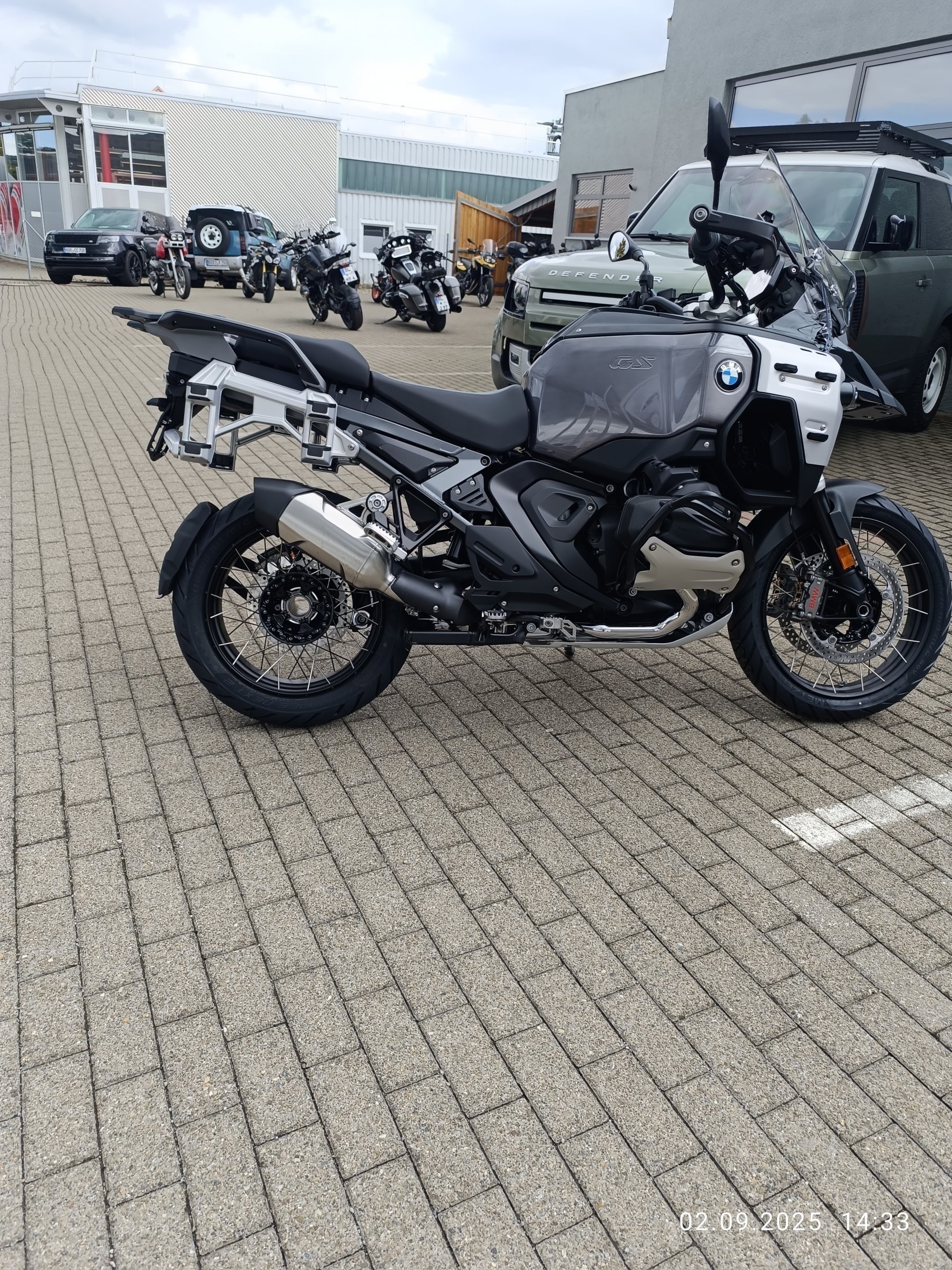 BMW Motorrad - R 1300 GS ADV adapt. Fahrwerk Komfort