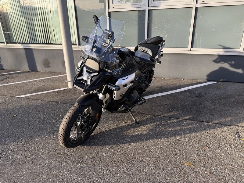 BMW Motorrad - R 1300 GS Adventure mit 4 Paketen sofort verfügb