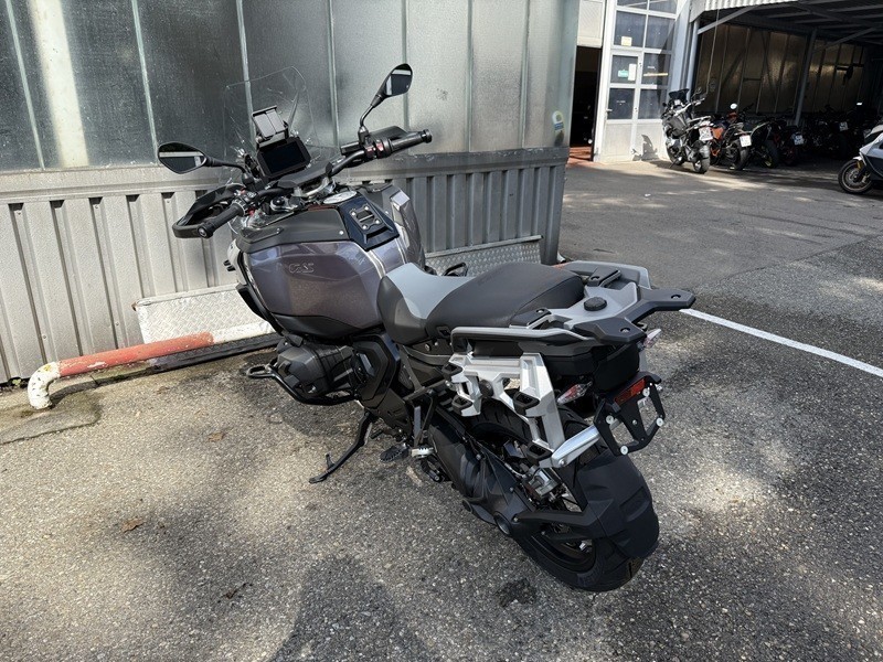 BMW Motorrad - R 1300 GS Adventure mit 4 Paketen sofort verfügb