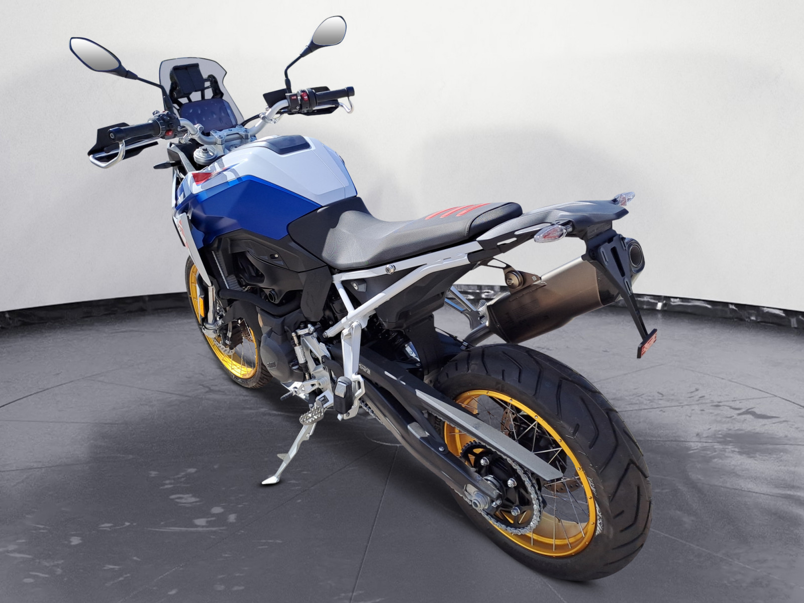 BMW Motorrad - F 900 GS