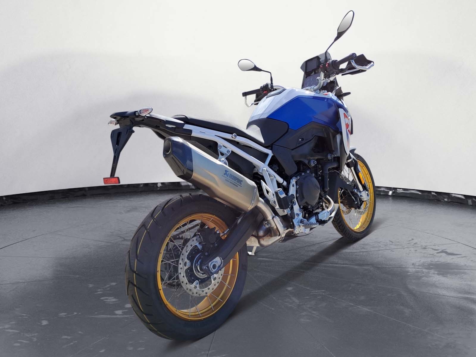 BMW Motorrad - F 900 GS