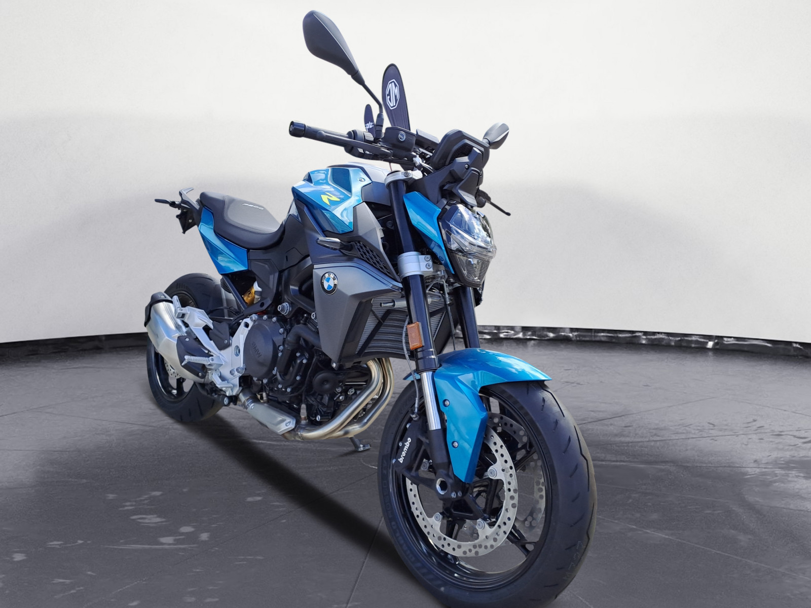 BMW Motorrad - F 900 R