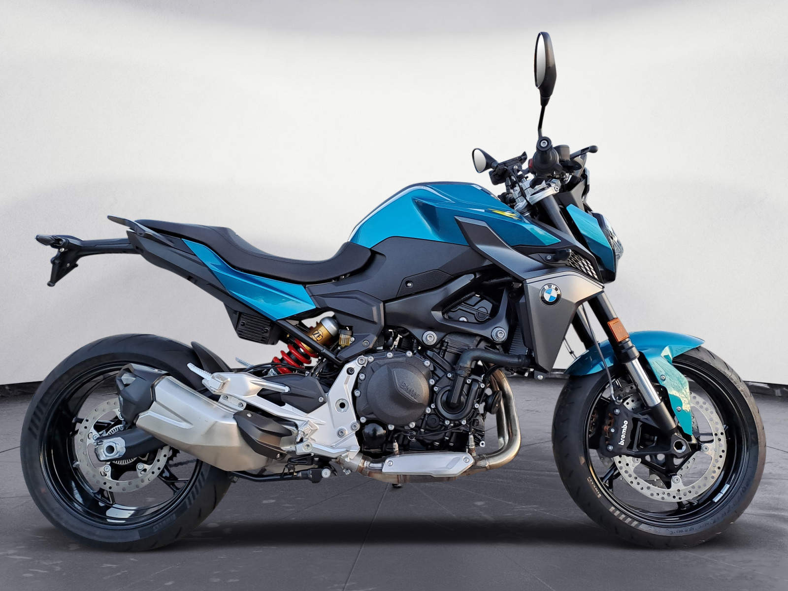 BMW Motorrad - F 900 R