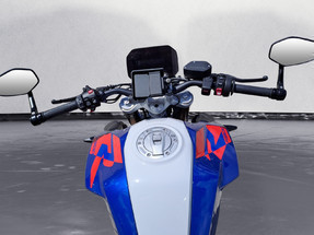 BMW Motorrad - F 900 R sofort verfügbar mit Vollausstattung