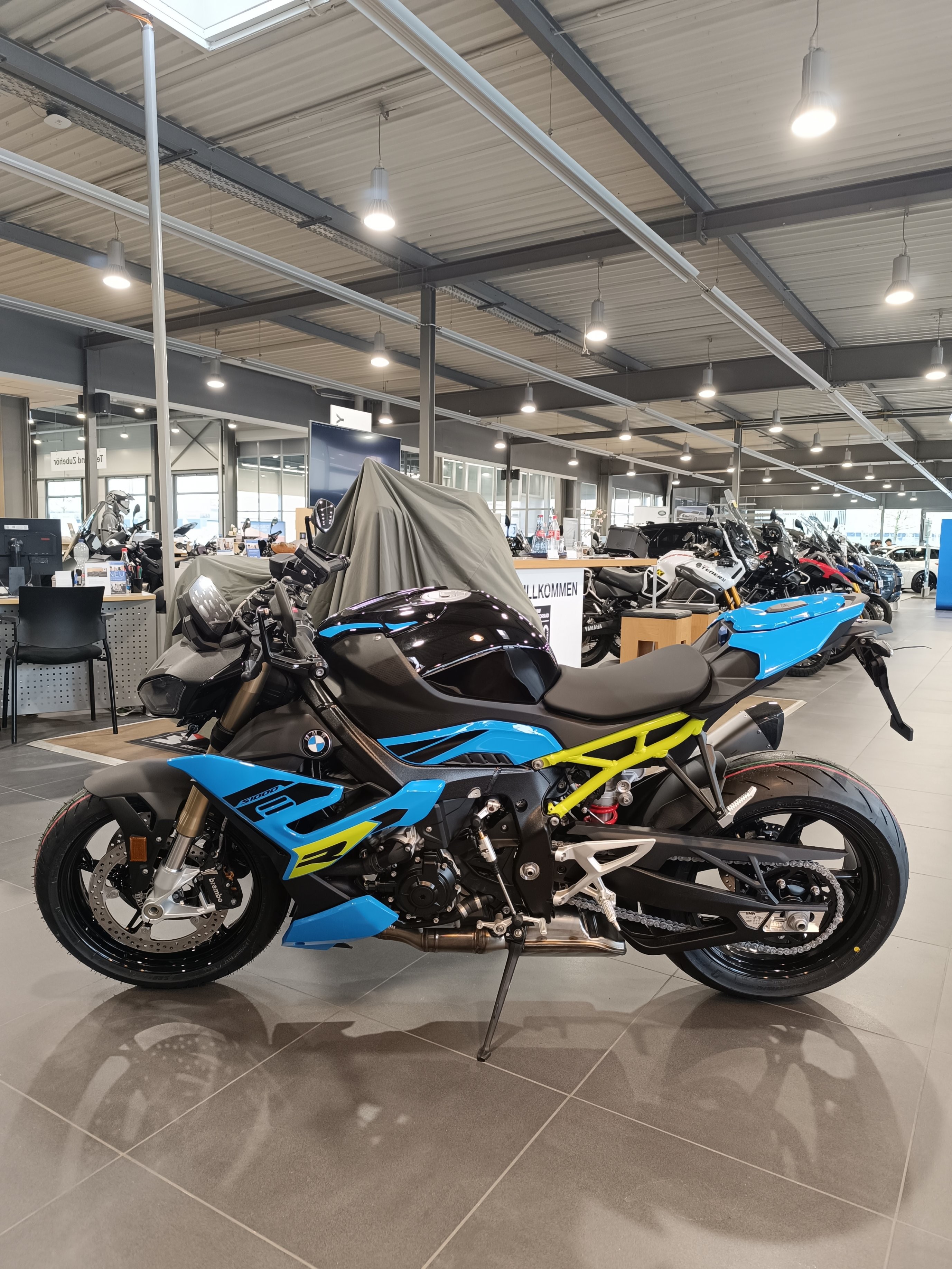 BMW Motorrad - S 1000 R - sofort verfügbar