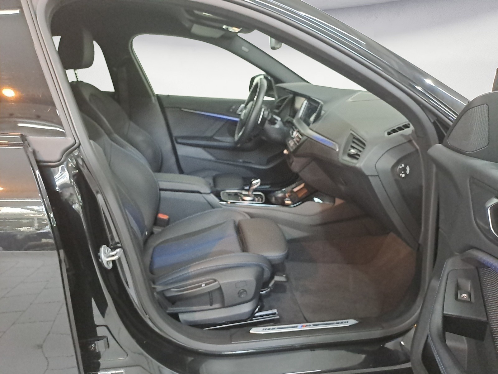 BMW - 220i Gran Coupe M Sport