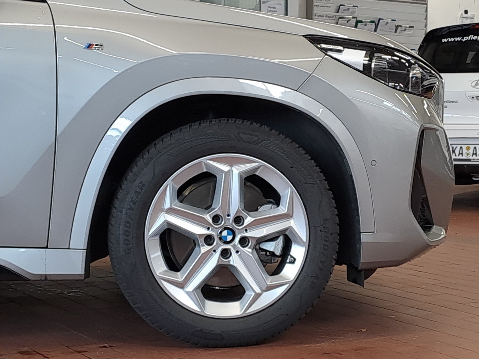 BMW - X1 sDrive20i M-Sport