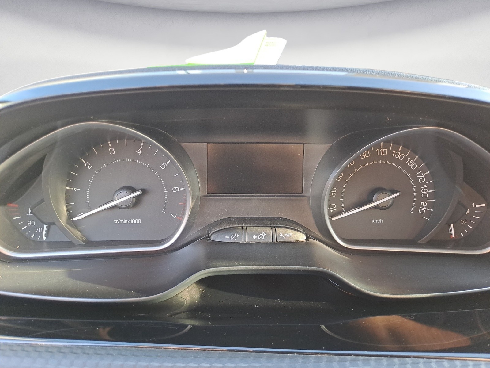 Peugeot - 2008 Style PureTech 110 Stop&Start