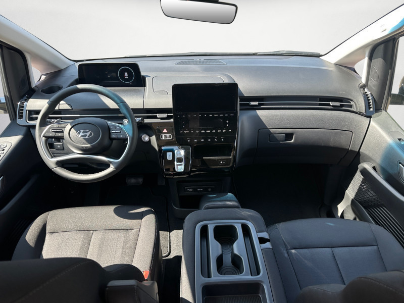 Hyundai - STARIA HEV 9-Sitzer TREND