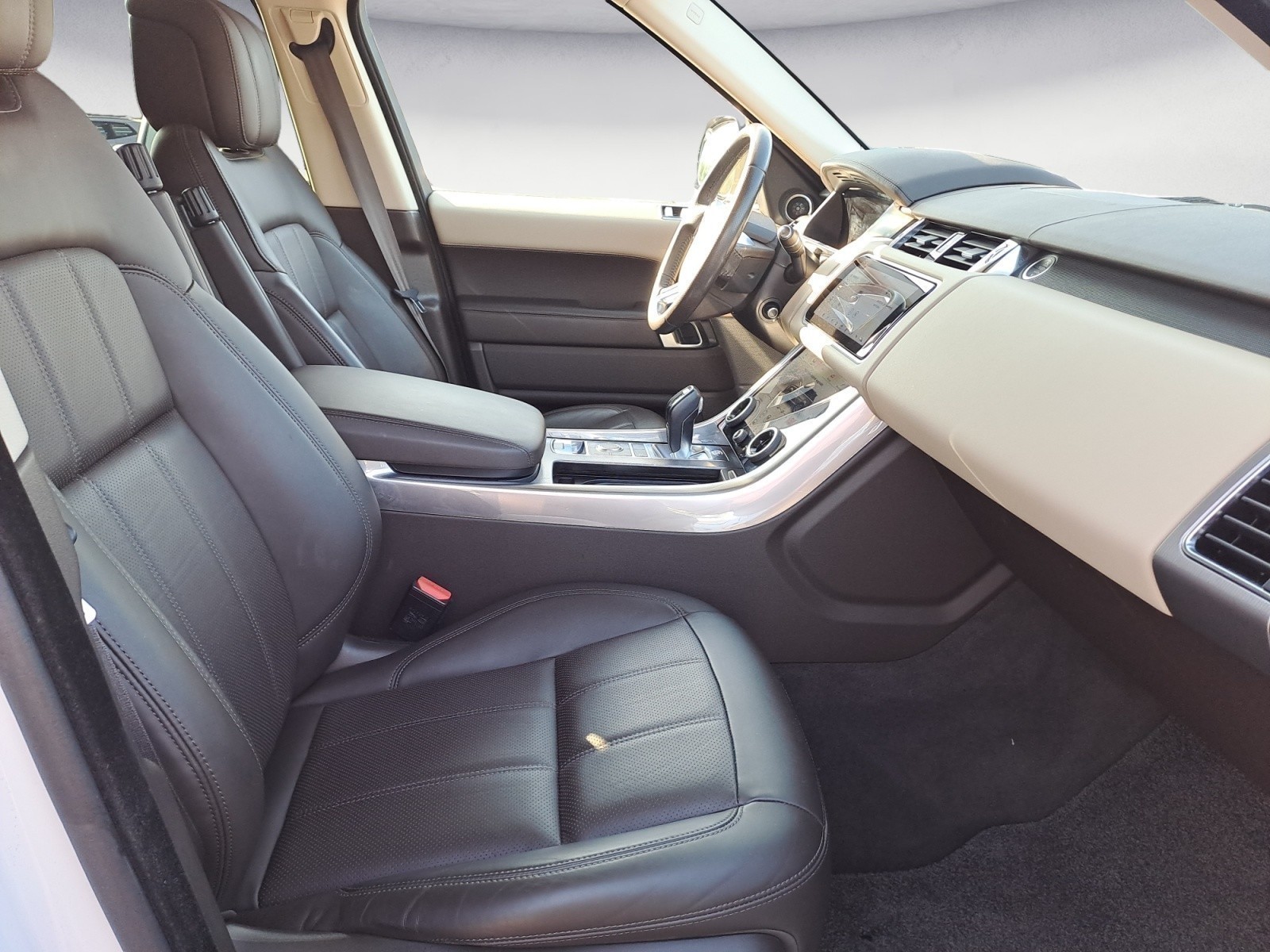 Land Rover - Range Rover Sport D 300 HSE