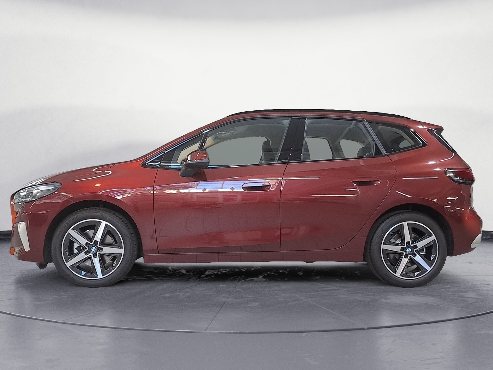 BMW - 220i Active Tourer Steptronic