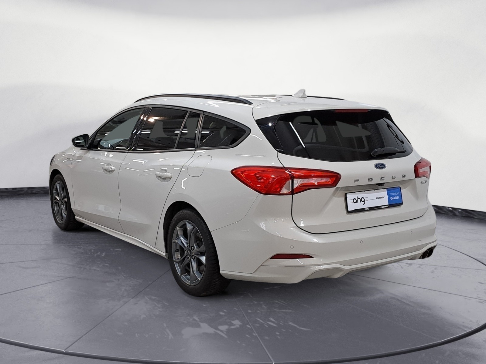 Ford - Focus 1,0 EcoBoost Hybrid ST-Line Turnier
