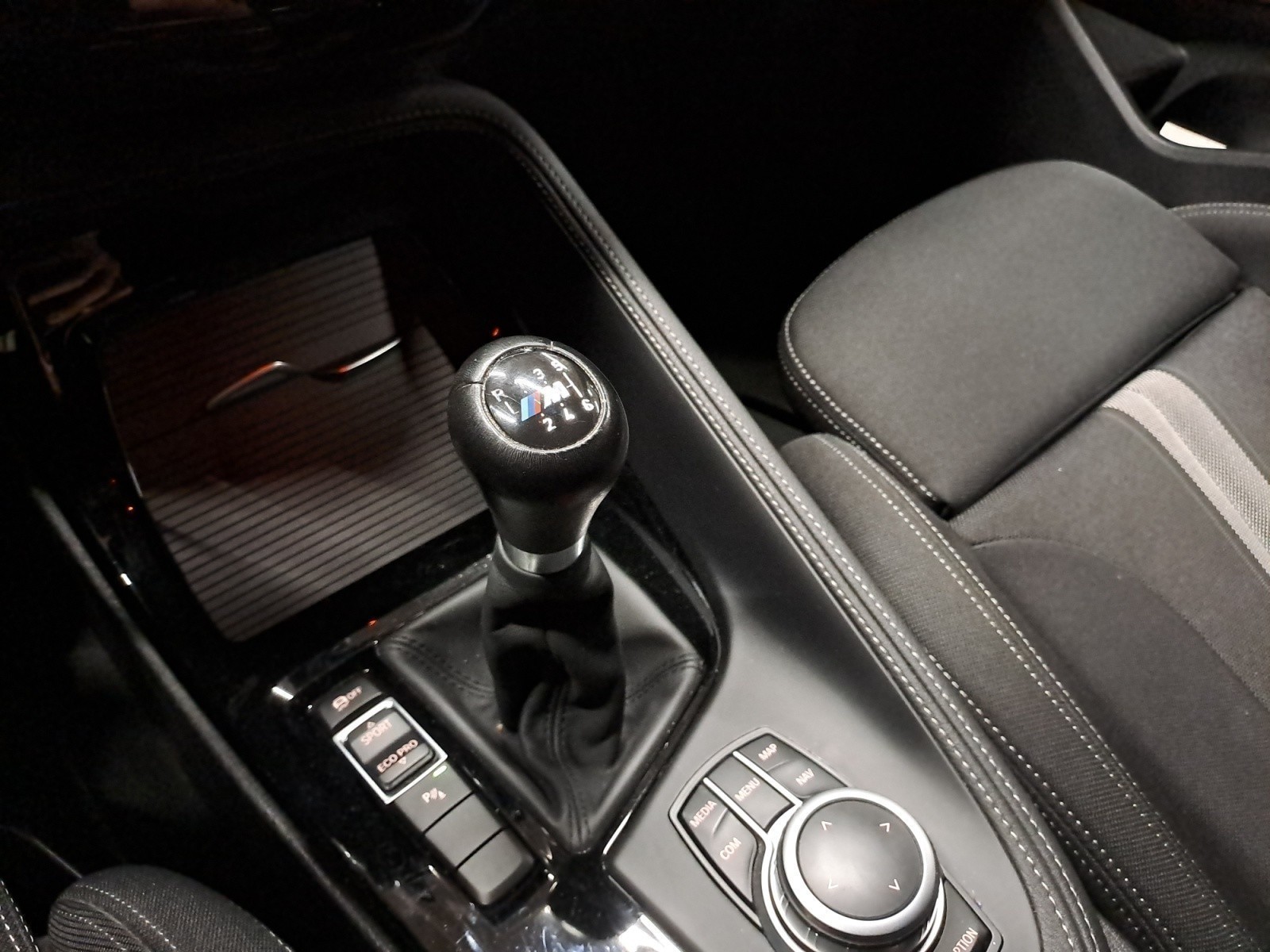 BMW - X2 sDrive18i Advantage Plus