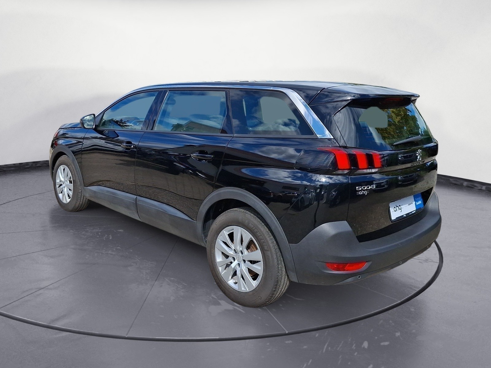 Peugeot - 5008 PureTech 130 Active Pack