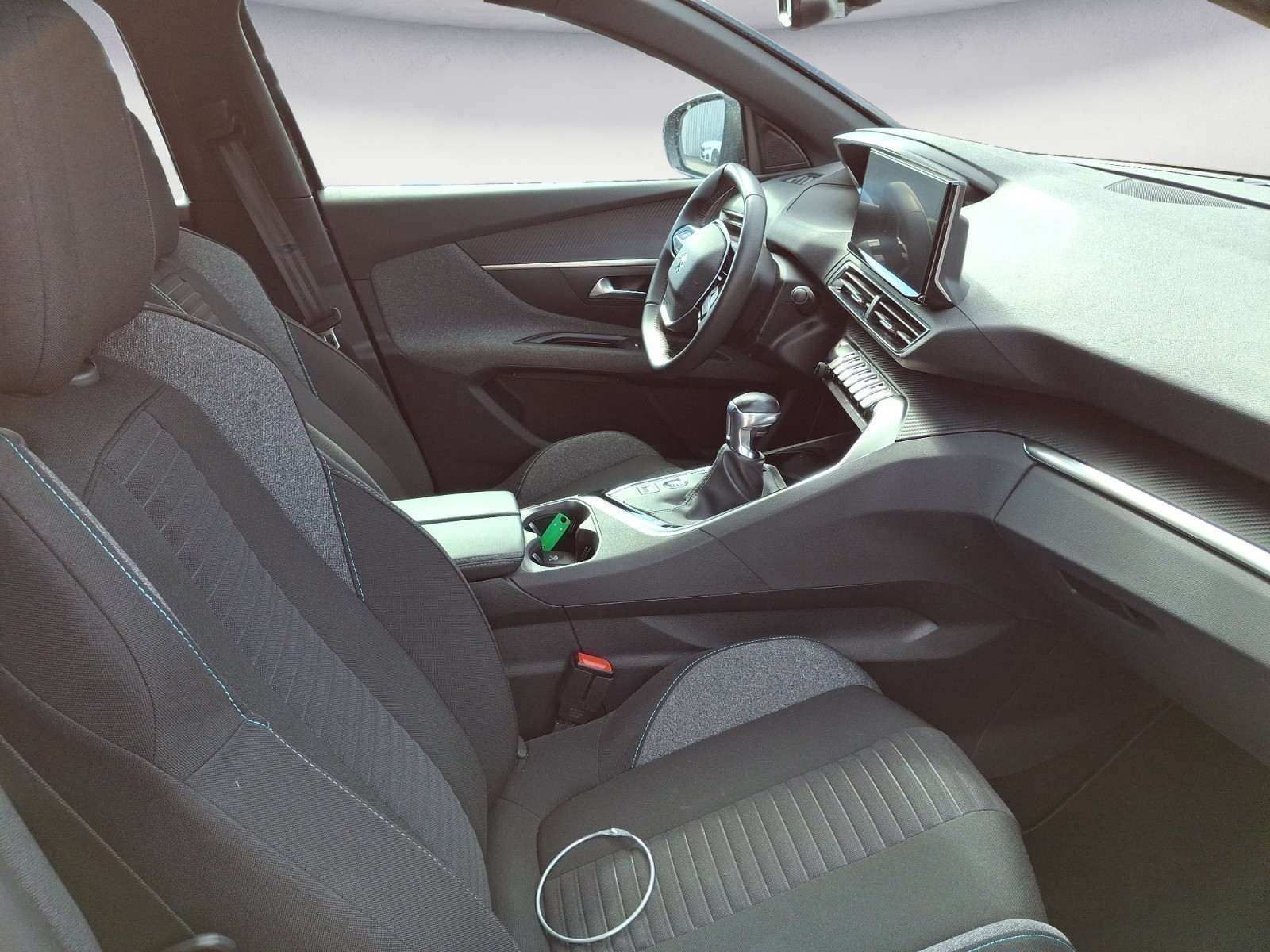 Peugeot - 5008 PureTech 130 Active Pack