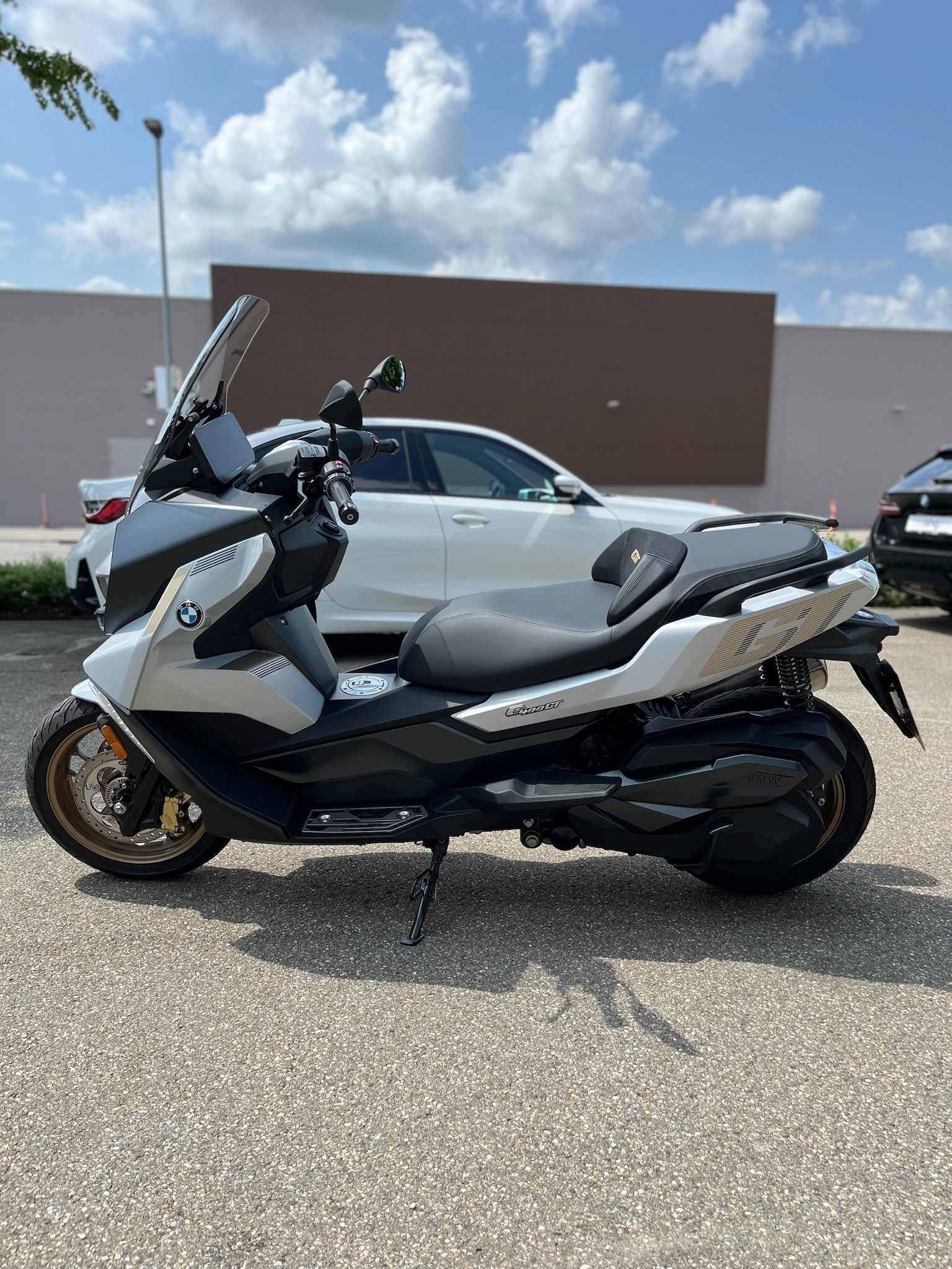 BMW Motorrad - C 400 GT mit Werksgarantie bis 2028