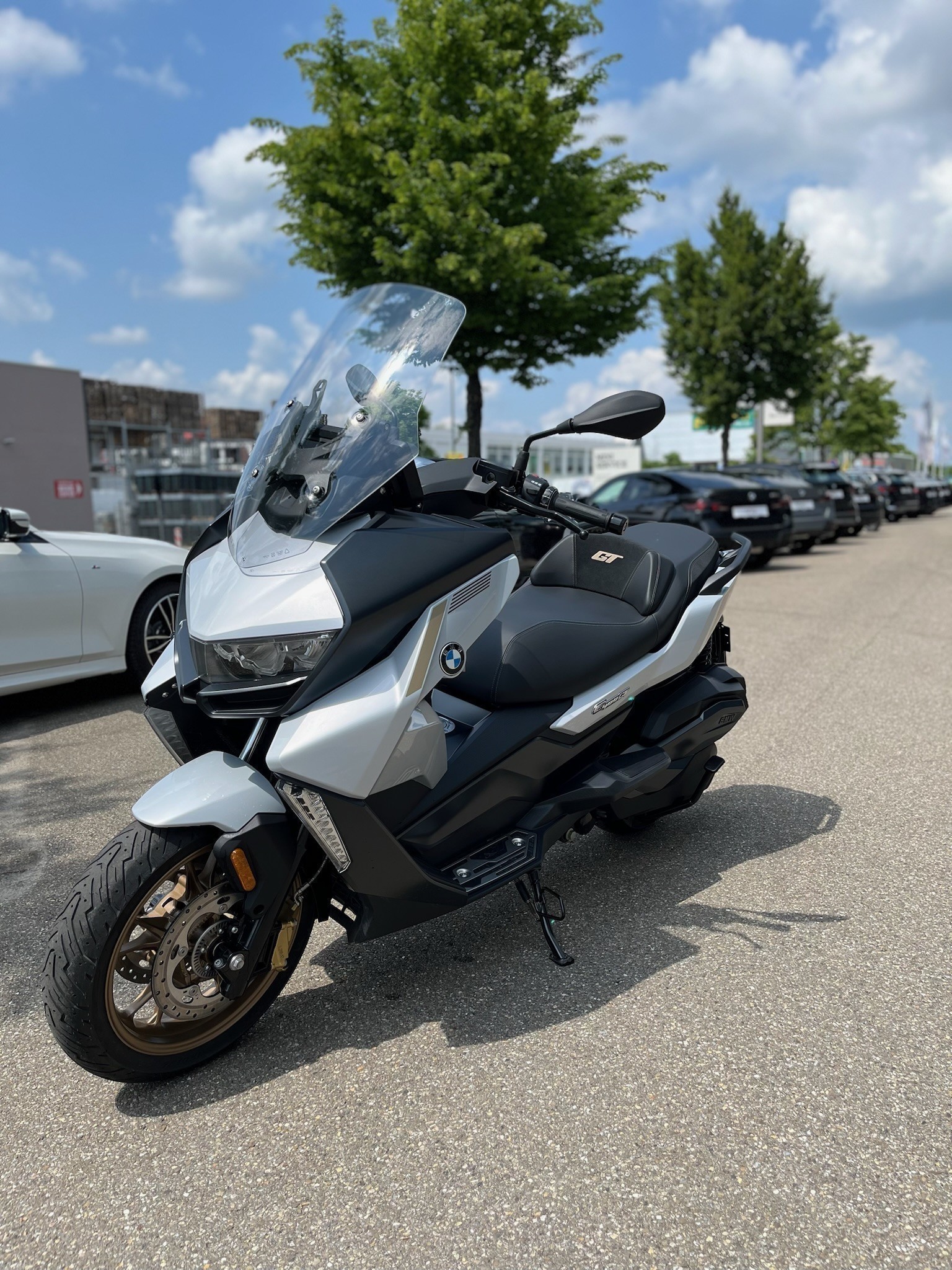 BMW Motorrad - C 400 GT mit Werksgarantie bis 2028