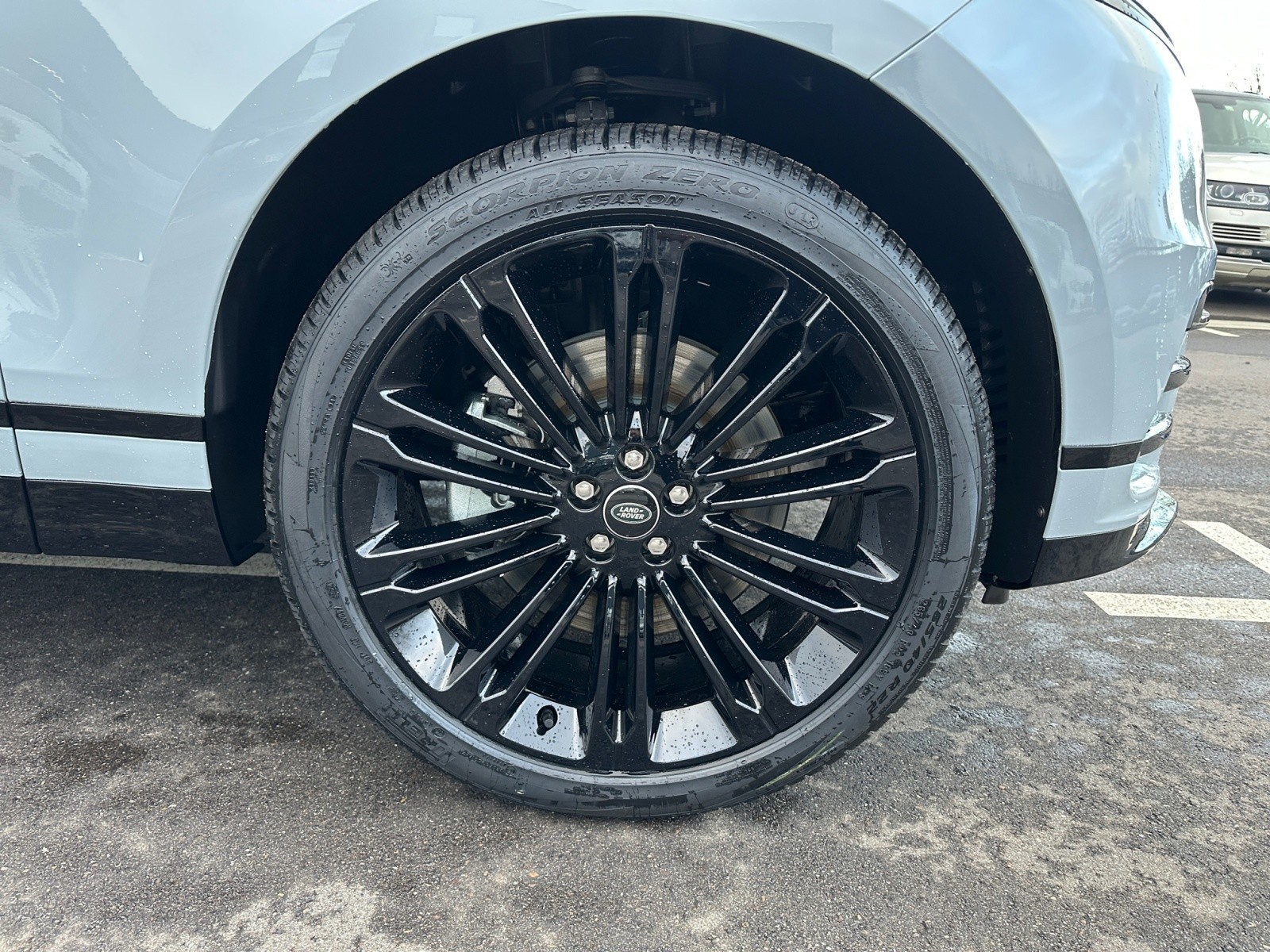 Land Rover - Range Rover Velar D300 Dynamic SE