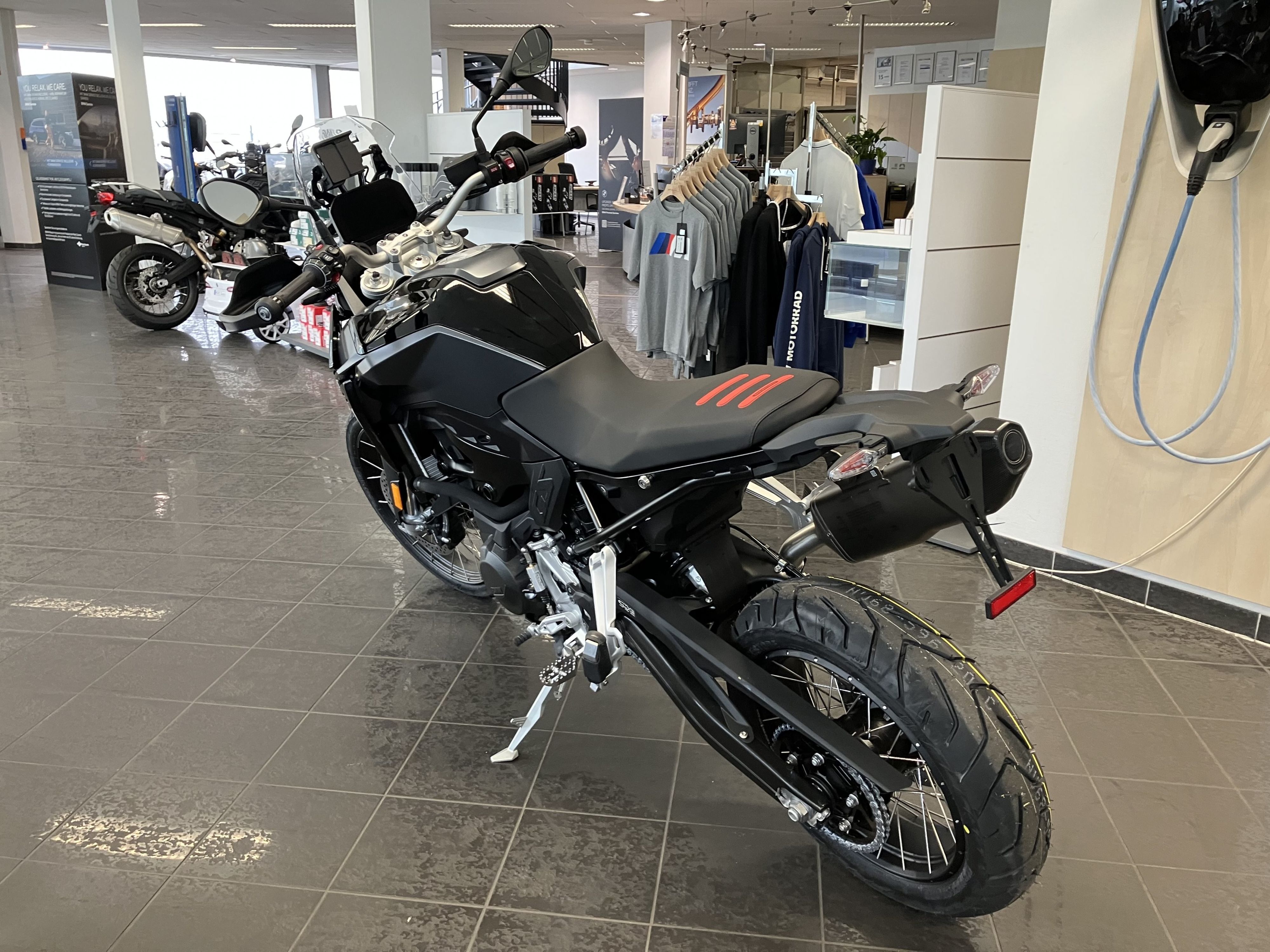 BMW Motorrad - F 900 GS