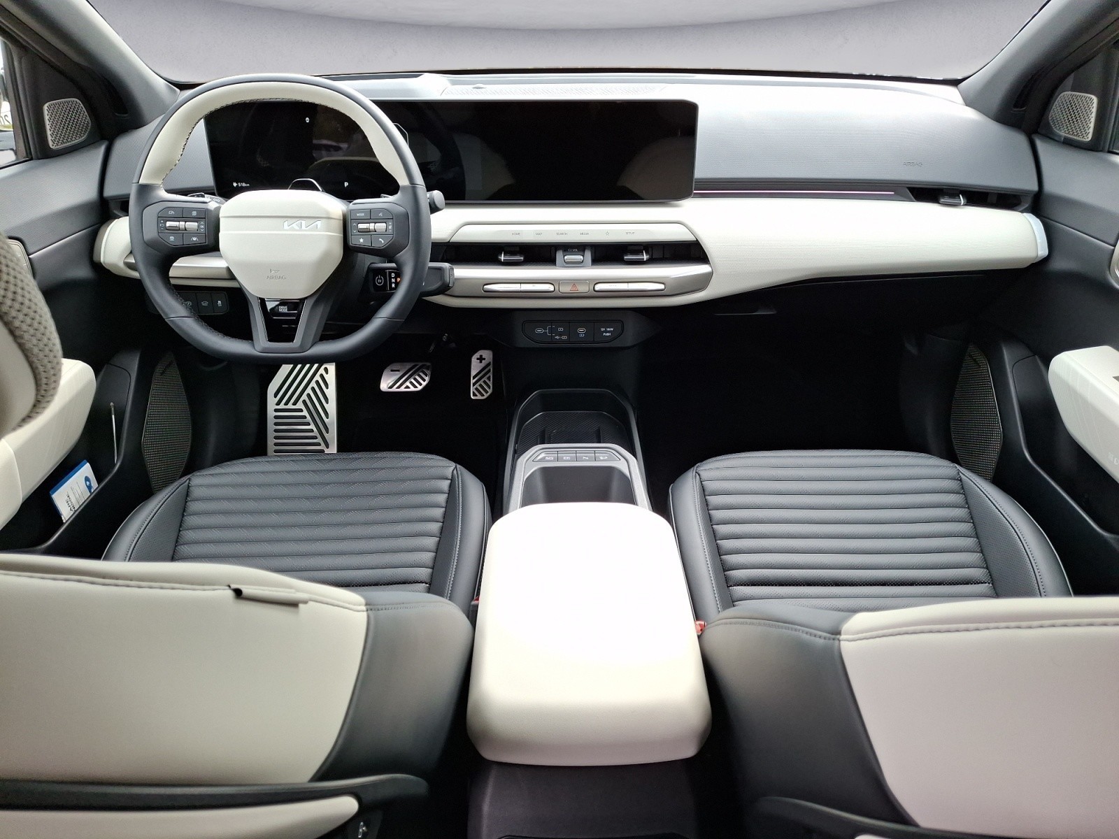 Kia - EV4 Hatchback 81 GTL FWD DWP/