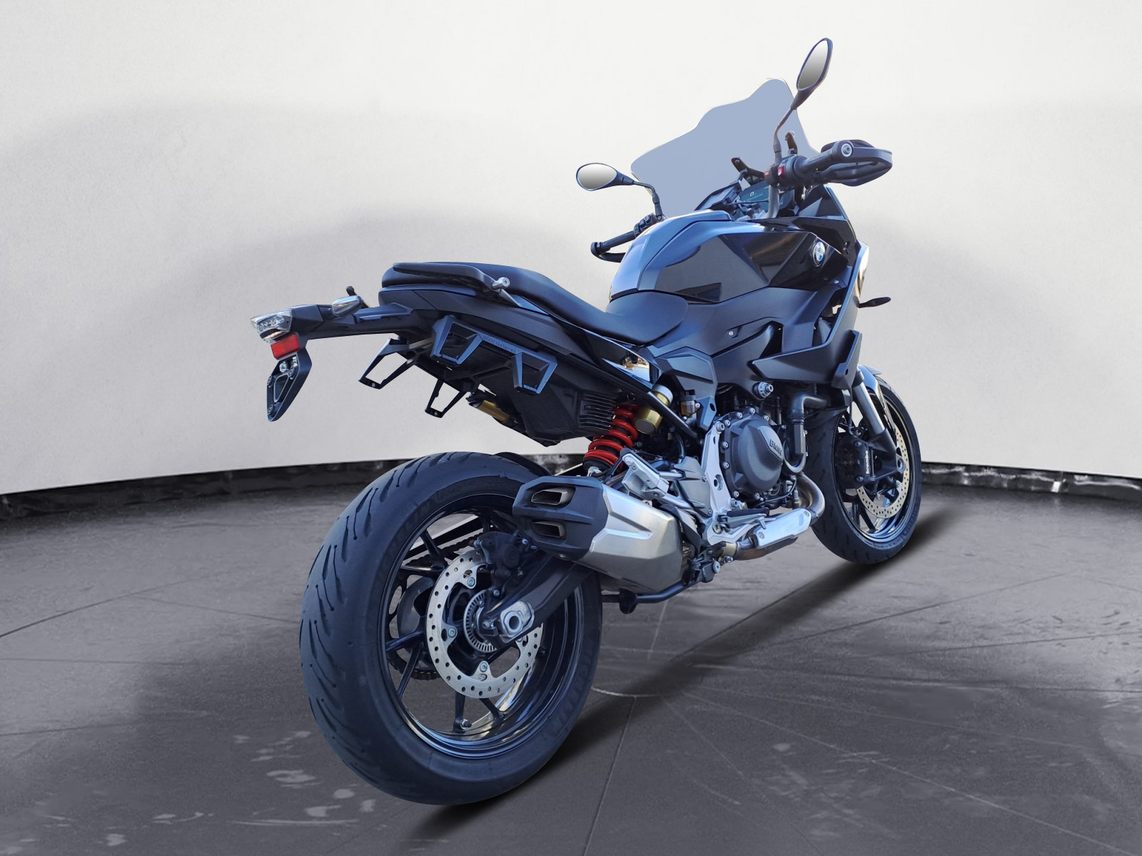 BMW Motorrad - F 900 XR