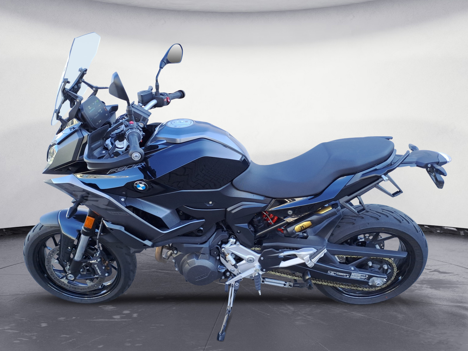 BMW Motorrad - F 900 XR