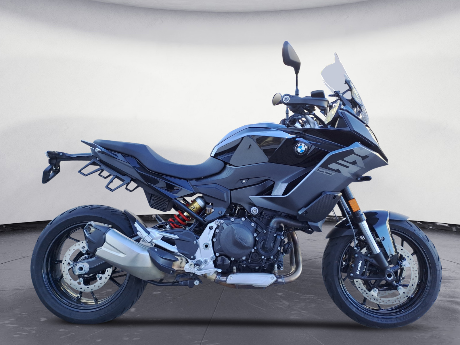 BMW Motorrad - F 900 XR