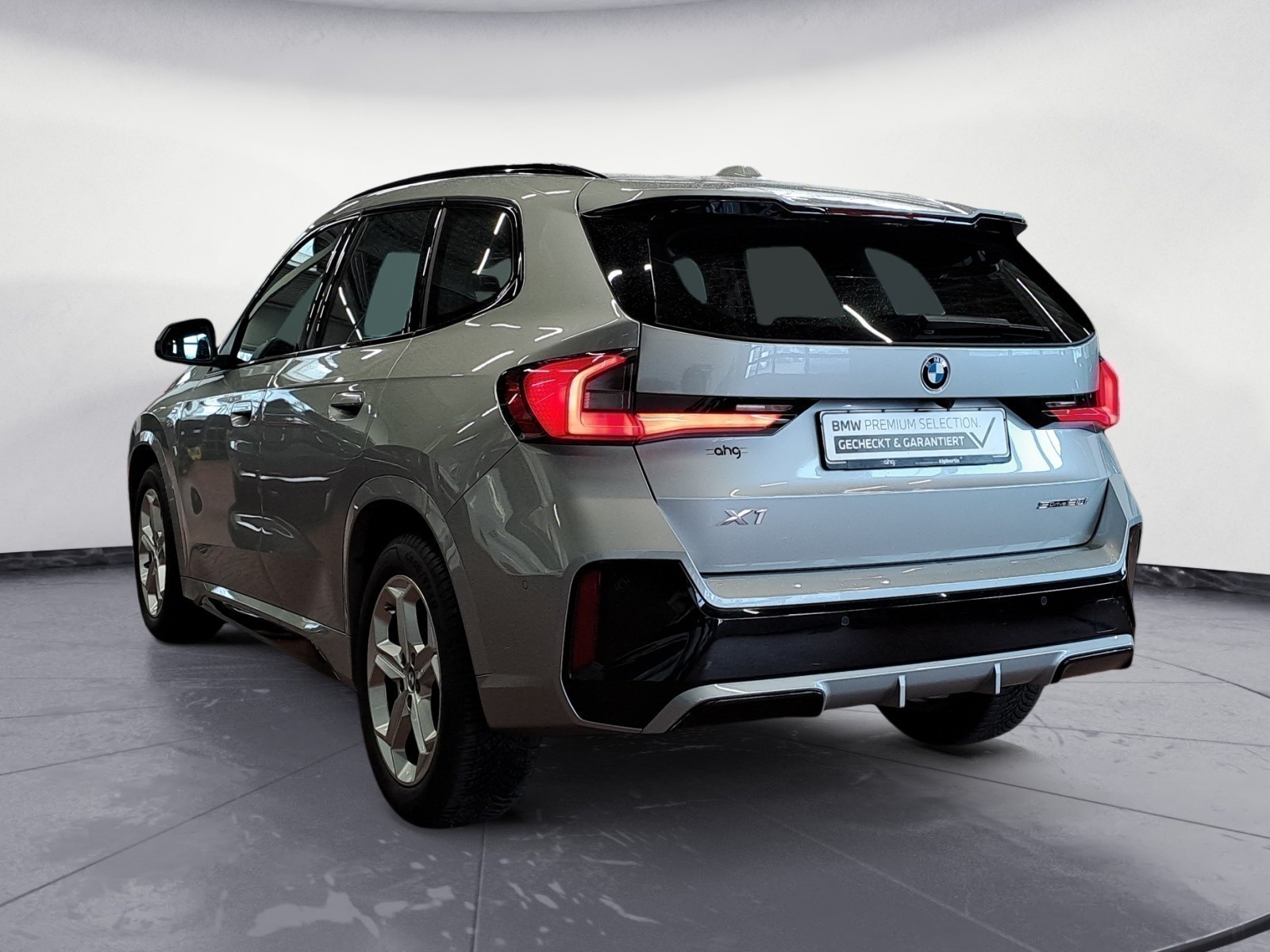 BMW - X1 sDrive20i M-Sport