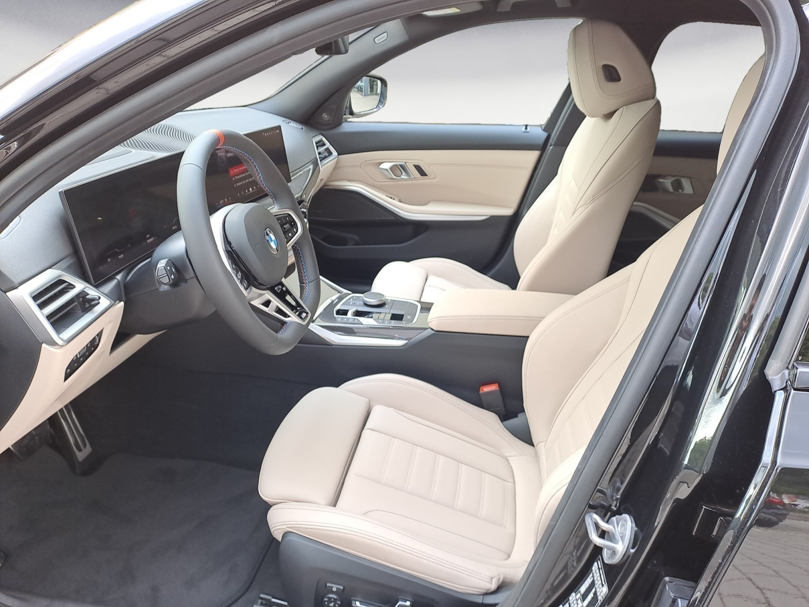 BMW - M340i xDrive Touring