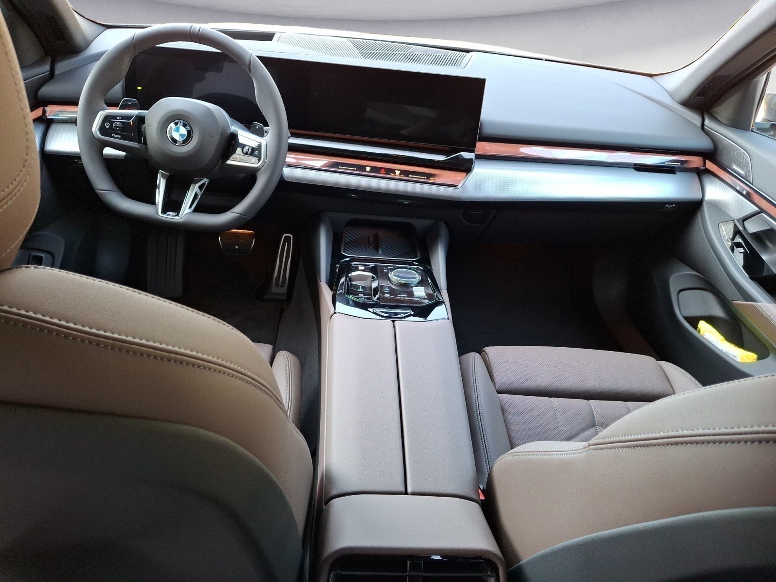 BMW - 520i Limousine