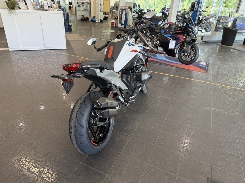 BMW Motorrad - R 1300 R Neufahrzeug sofort verfügbar