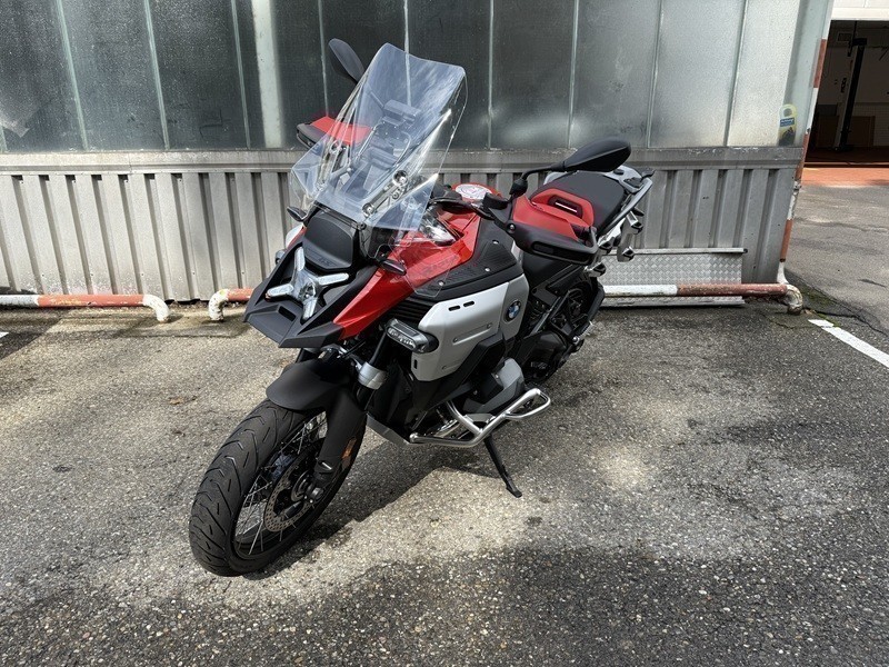 BMW Motorrad - R 1300 GS Adventure mit 4 Paketen sofort verfügb