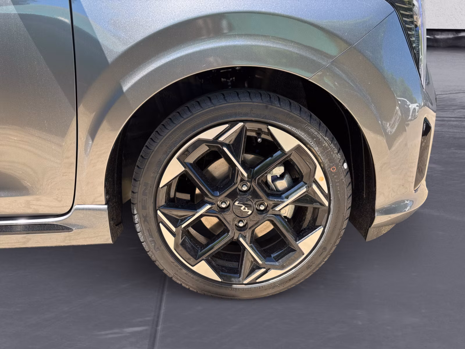 Kia - Picanto 1.2 GT-line