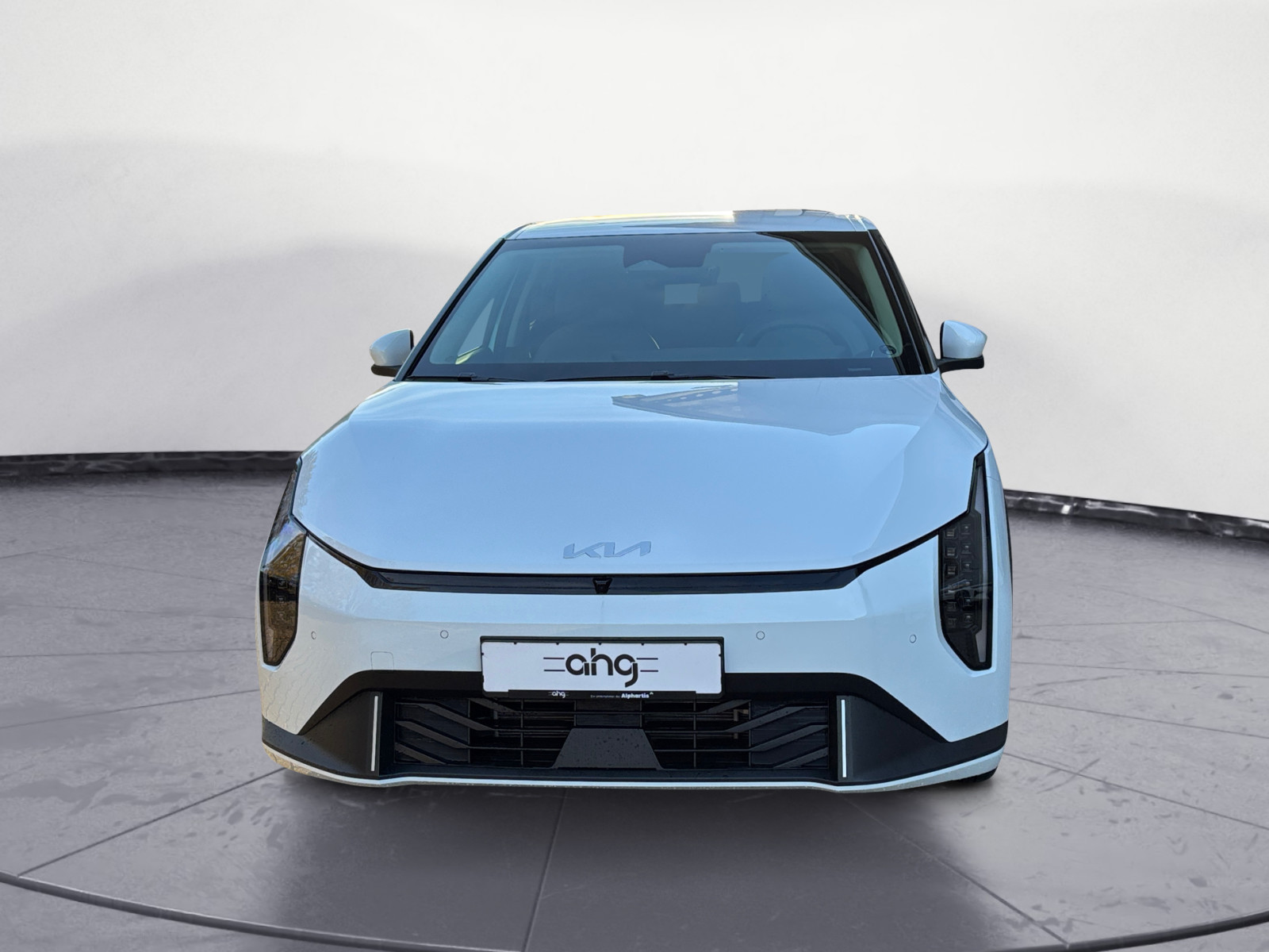 Kia - EV4 Hatchback 81 EARTH FWD