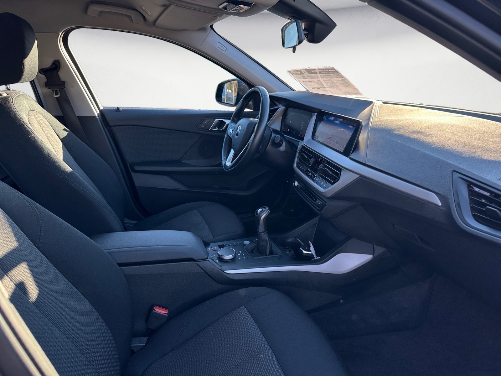 BMW - 118i Advantage