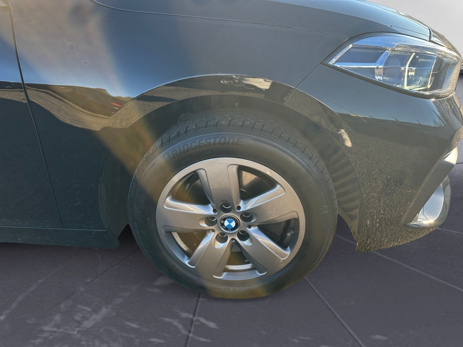 BMW - 118i Advantage