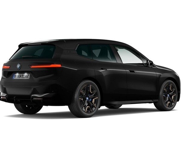 BMW - iX xDrive50