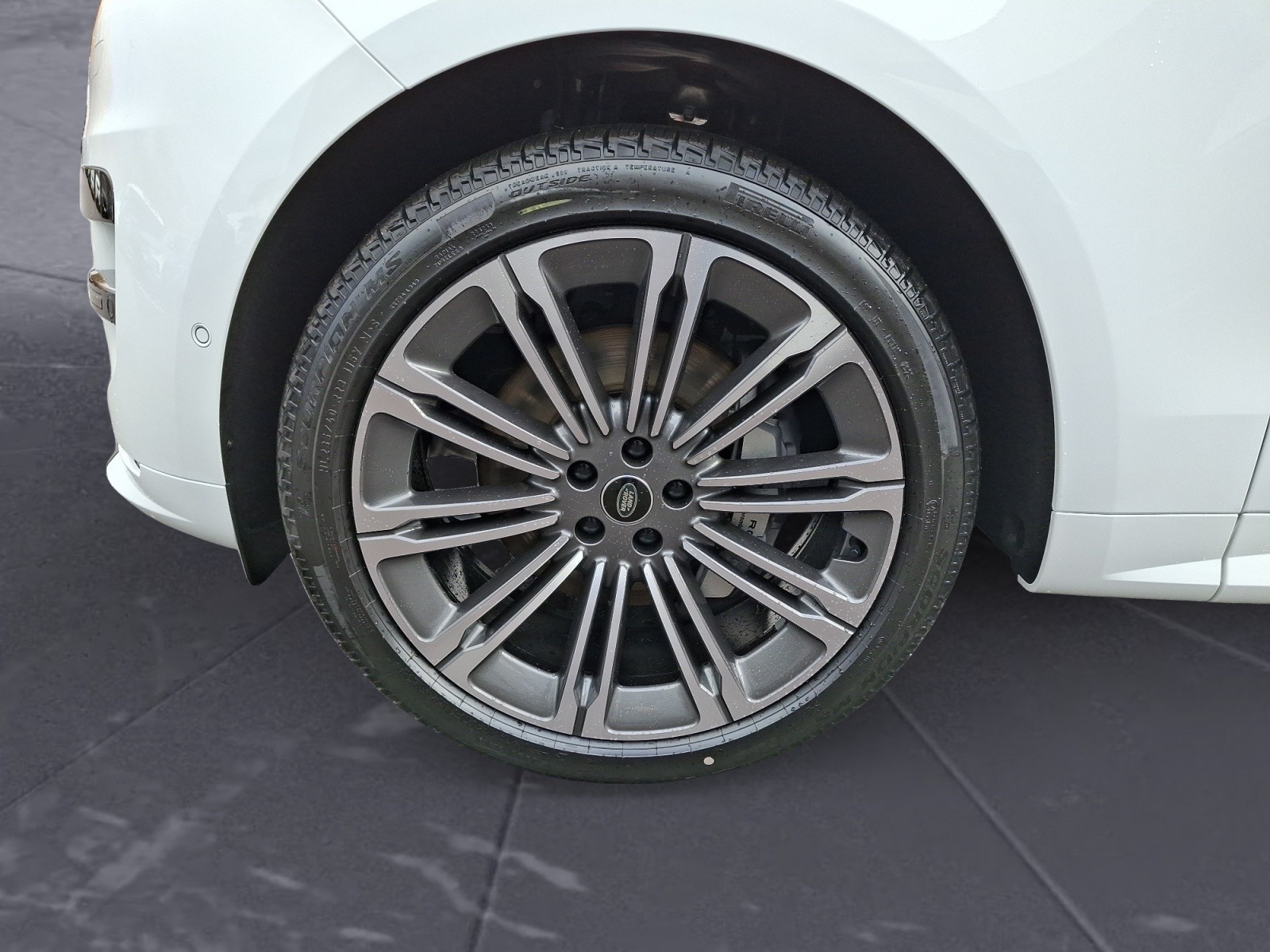 Land Rover - Range Rover Sport P460e Dy SE