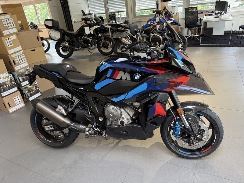 BMW Motorrad - M 1000 XR Competition sofort verfügbar