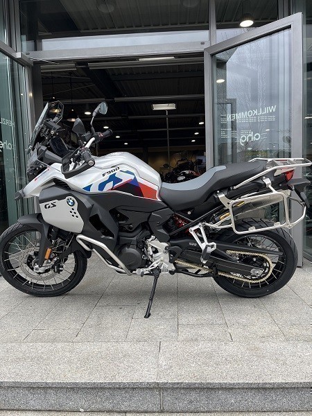 BMW Motorrad - F 900 GS Adventure mit Werksgarantie bis 2028