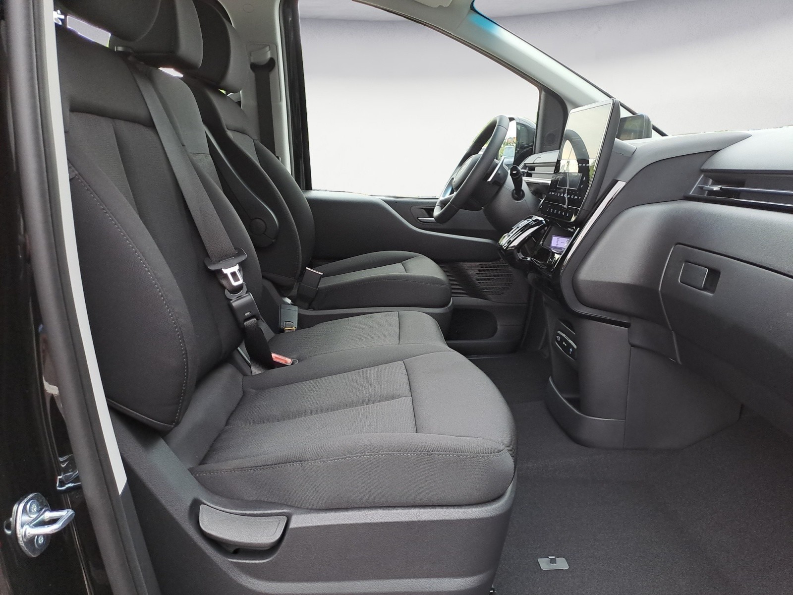 Hyundai - STARIA 9-Sitzer (MY25) HEV 1.6 T-GDI