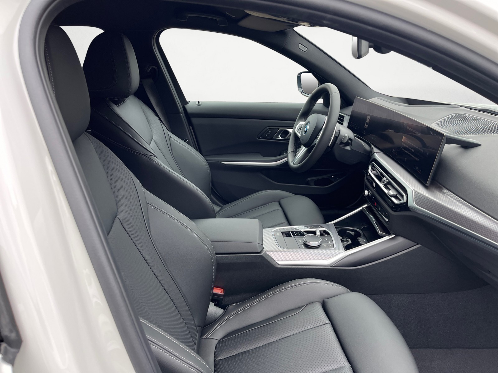 BMW - 330e xDrive Limousine