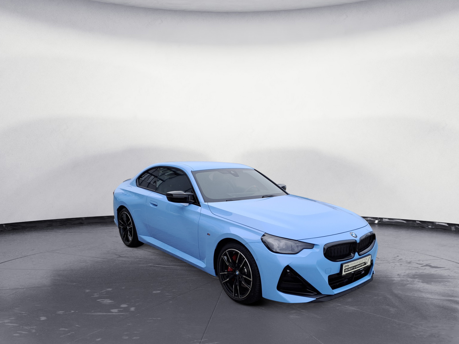 BMW - M240i xDrive Coupe