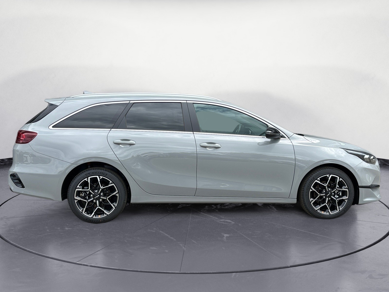 Kia - Cee´d 1.0 T-GDI MHEV DCT Nightline Ed. SW