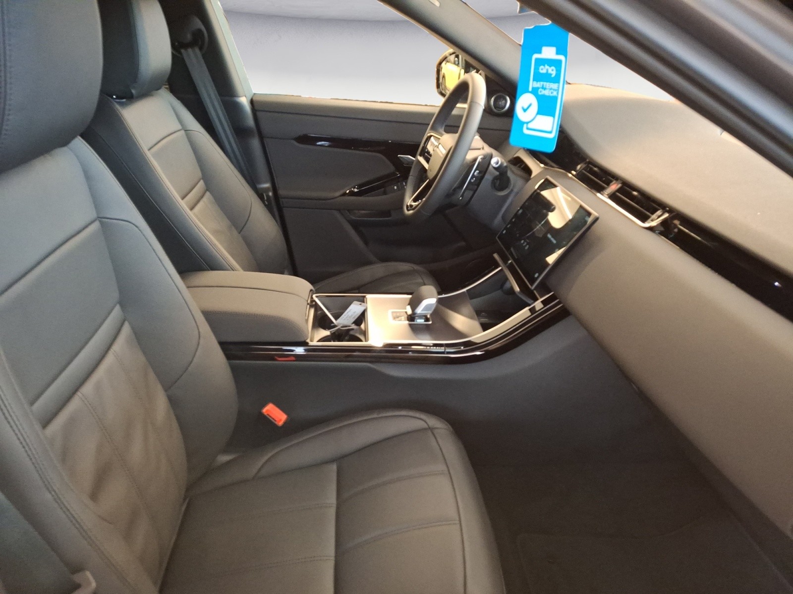 Land Rover - Range Rover Evoque D200 SE