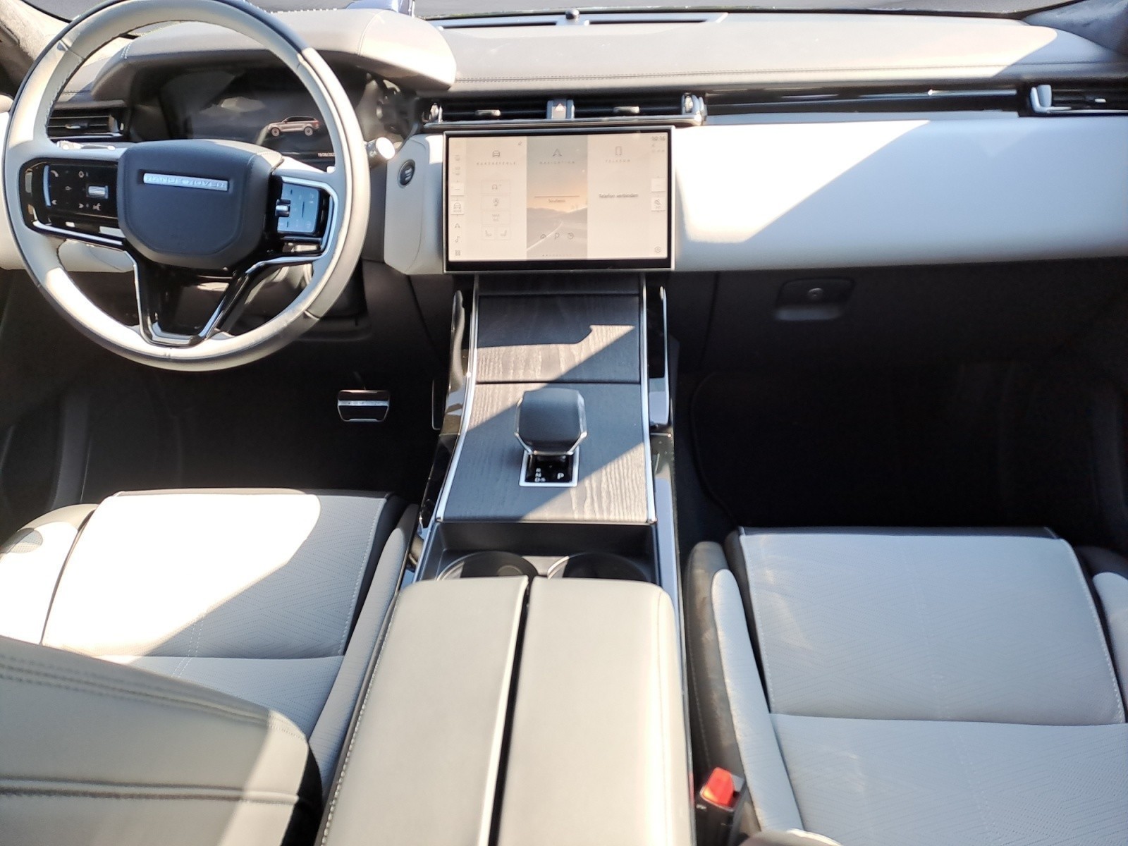 Land Rover - Range Rover Velar D300 Autobiography