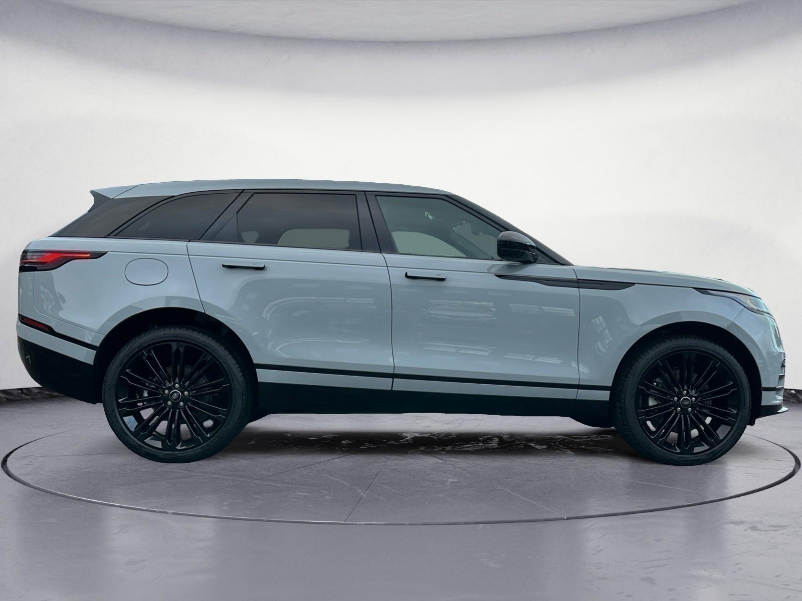 Land Rover - Range Rover Velar D300 Dynamic SE